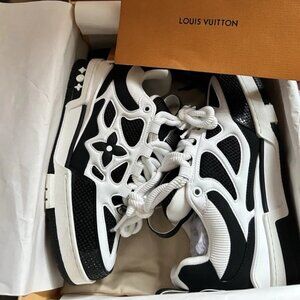 LOUIS VUITTON MENS BLACK AND WHITE WITH XTRA BLACK LACE SHOES